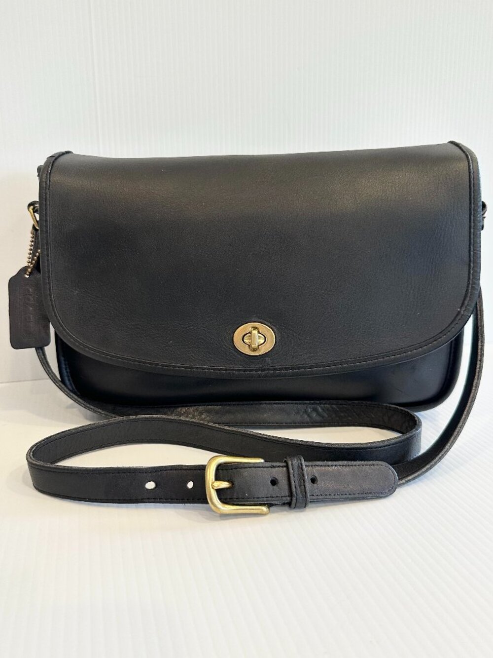 COACH City Bag - Navy - USA Pre 1994 - EUC